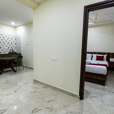 Olive Nest- Tirupati Bus Stand- 300 Meters, Railway Station- 400 Meters Hotell Eksteriør bilde