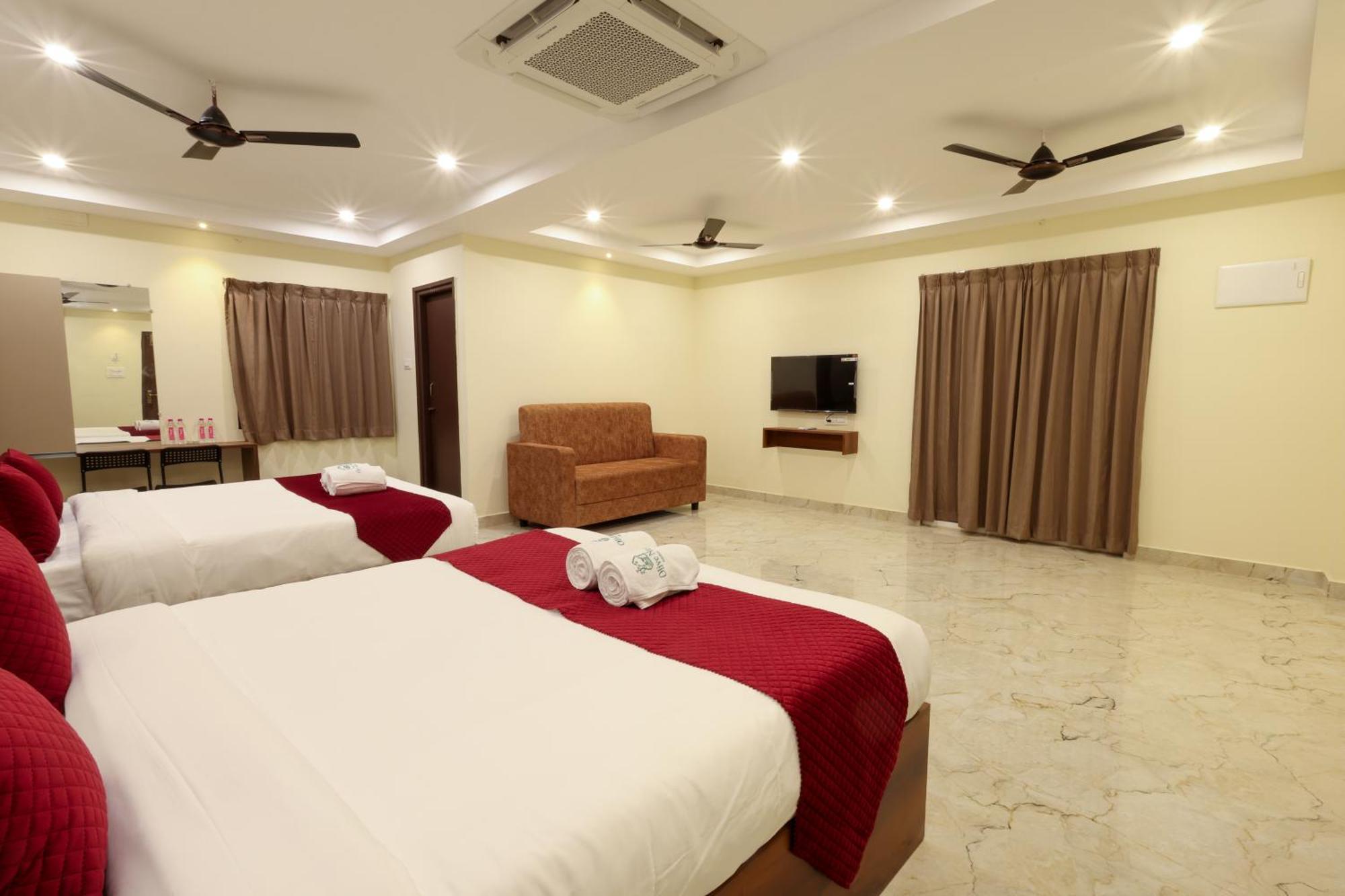 Olive Nest- Tirupati Bus Stand- 300 Meters, Railway Station- 400 Meters Hotell Eksteriør bilde