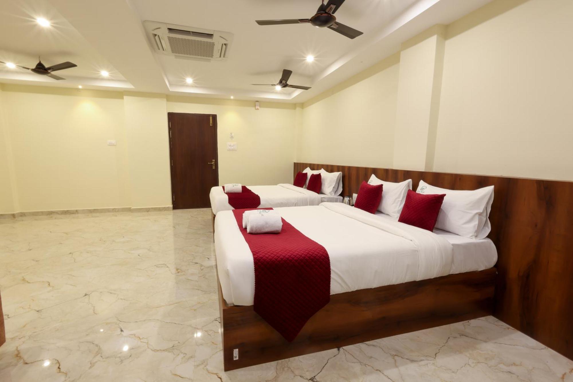 Olive Nest- Tirupati Bus Stand- 300 Meters, Railway Station- 400 Meters Hotell Eksteriør bilde