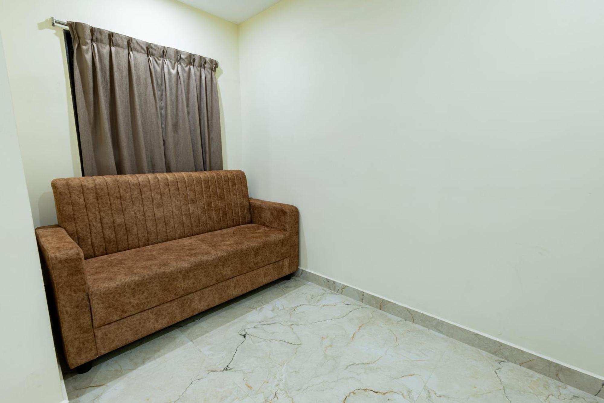 Olive Nest- Tirupati Bus Stand- 300 Meters, Railway Station- 400 Meters Hotell Eksteriør bilde