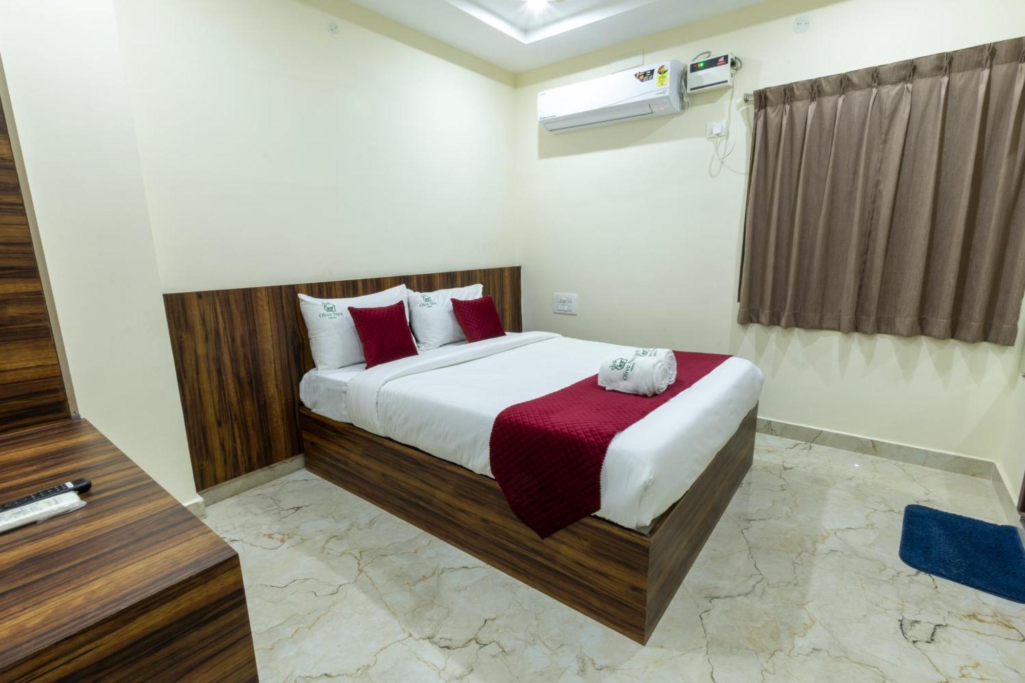 Olive Nest- Tirupati Bus Stand- 300 Meters, Railway Station- 400 Meters Hotell Eksteriør bilde